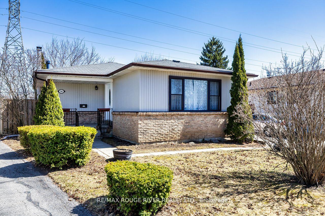 Photo 2 of 1367 Everglades Drive, Oshawa, Samac — HOMEH