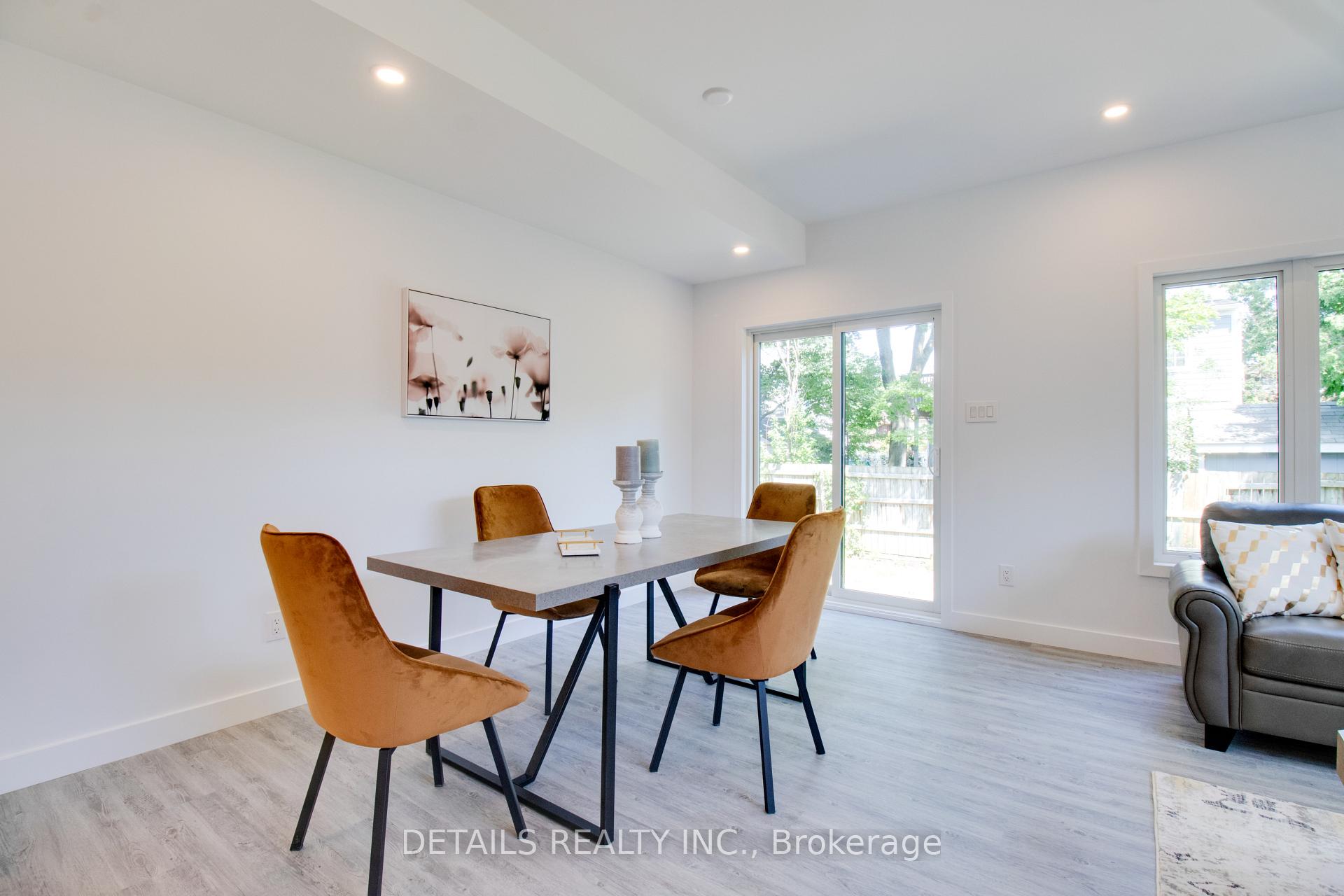Photo 14 of Unit A, 828 Maplewood Avenue, Ottawa, Queensway Terrace North — HOMEH