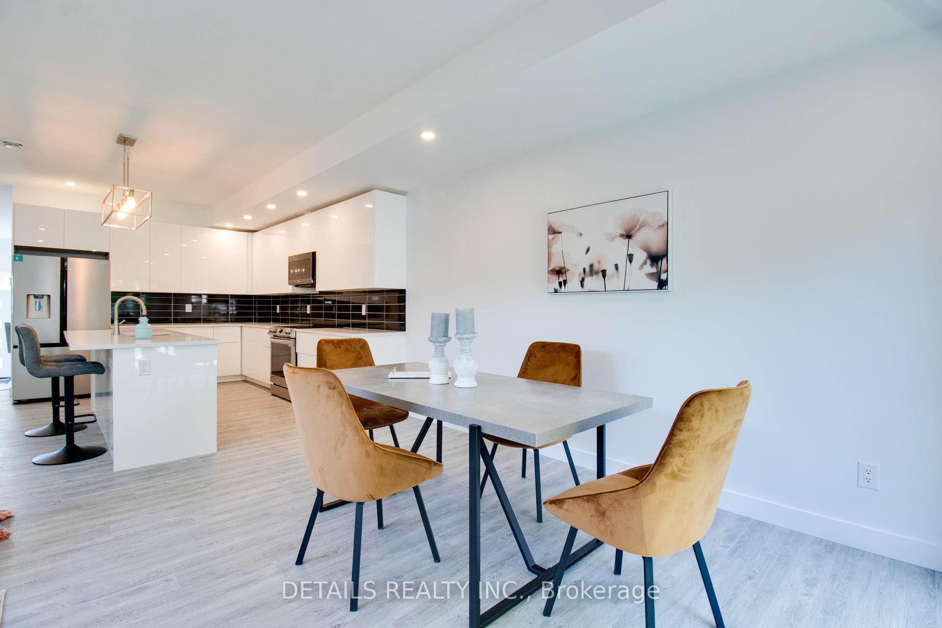 Photo 16 of Unit A, 828 Maplewood Avenue, Ottawa, Queensway Terrace North — HOMEH