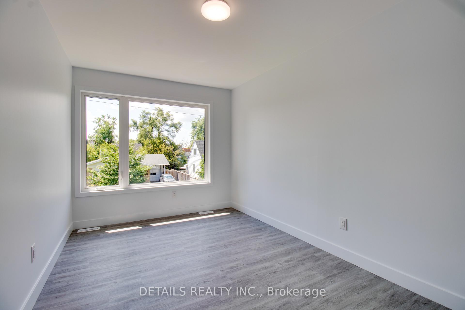 Photo 30 of Unit A, 828 Maplewood Avenue, Ottawa, Queensway Terrace North — HOMEH