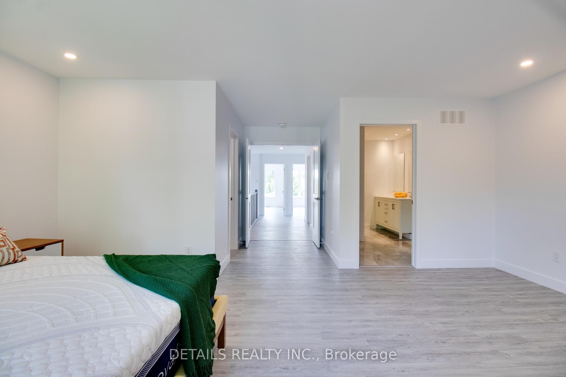 Photo 34 of Unit A, 828 Maplewood Avenue, Ottawa, Queensway Terrace North — HOMEH