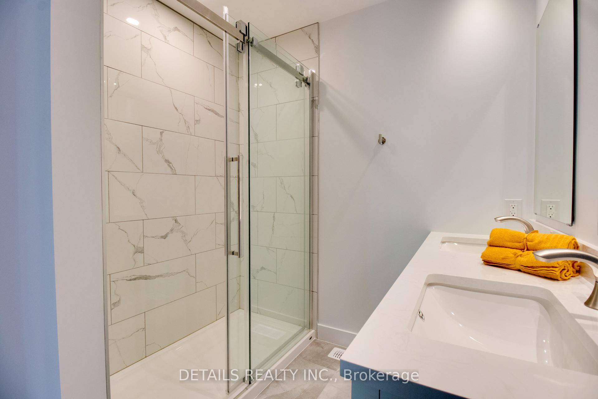 Photo 40 of Unit A, 828 Maplewood Avenue, Ottawa, Queensway Terrace North — HOMEH