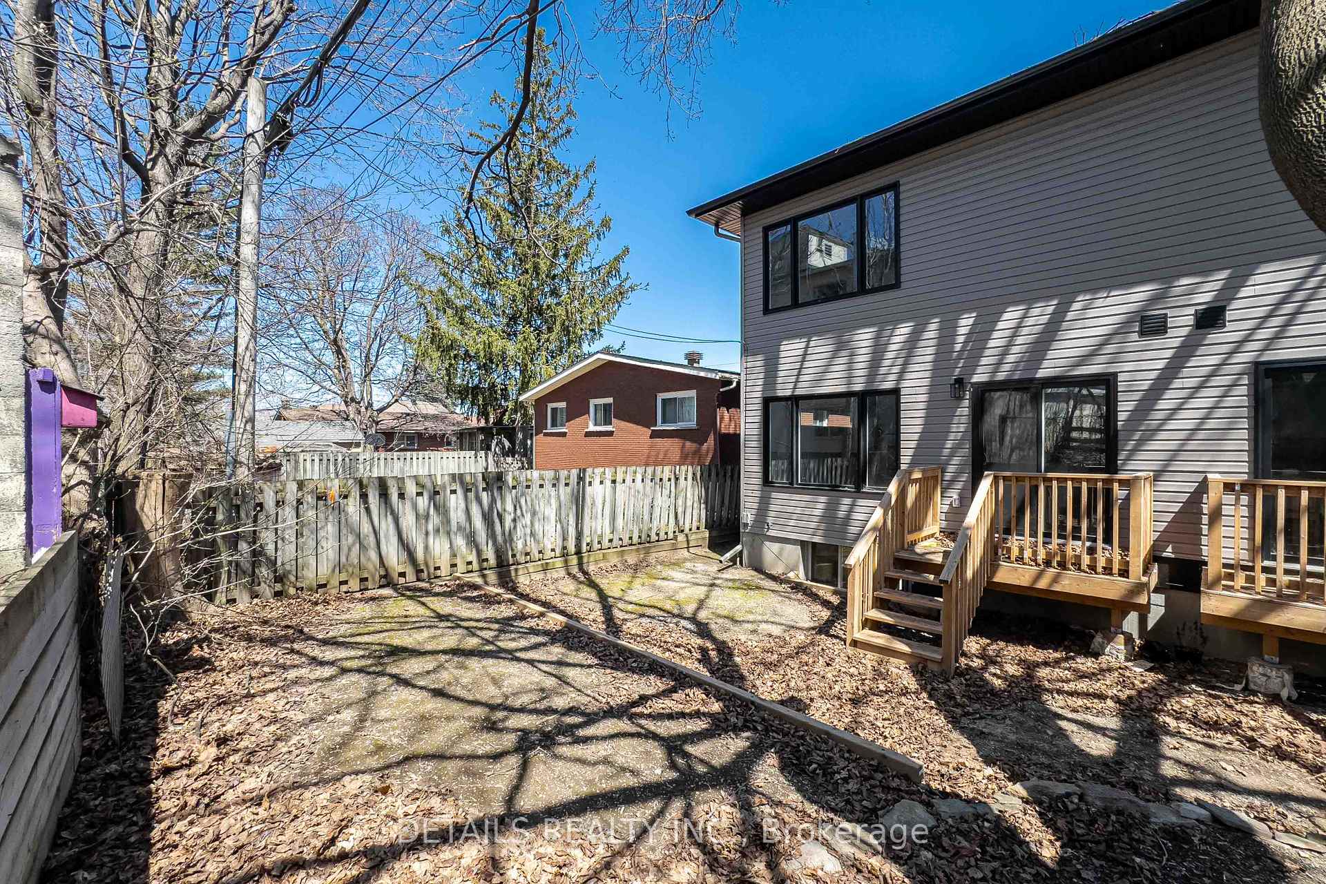 Photo 43 of Unit A, 828 Maplewood Avenue, Ottawa, Queensway Terrace North — HOMEH