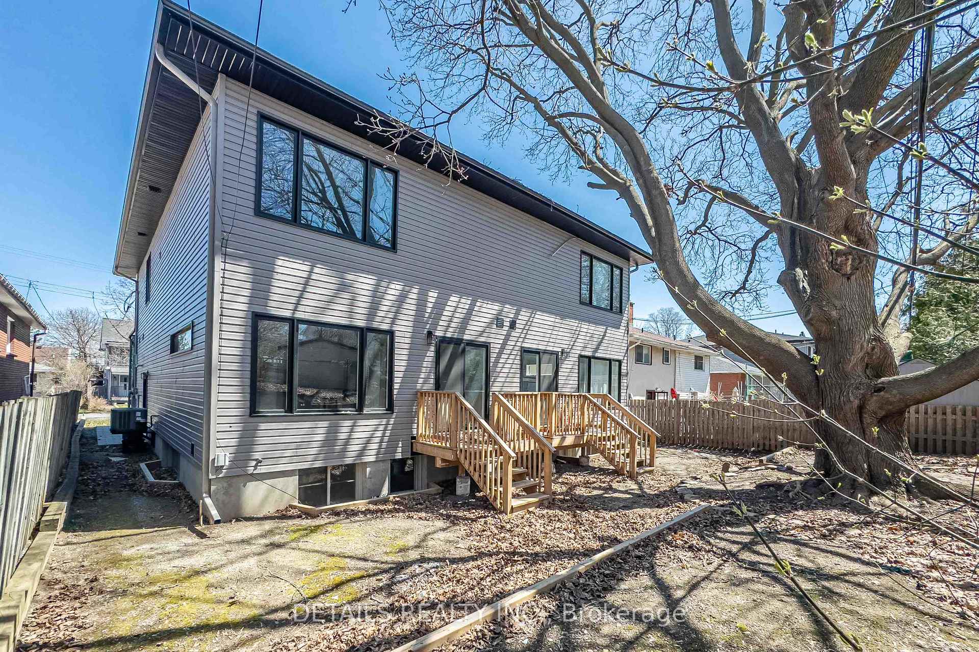 Photo 44 of Unit A, 828 Maplewood Avenue, Ottawa, Queensway Terrace North — HOMEH