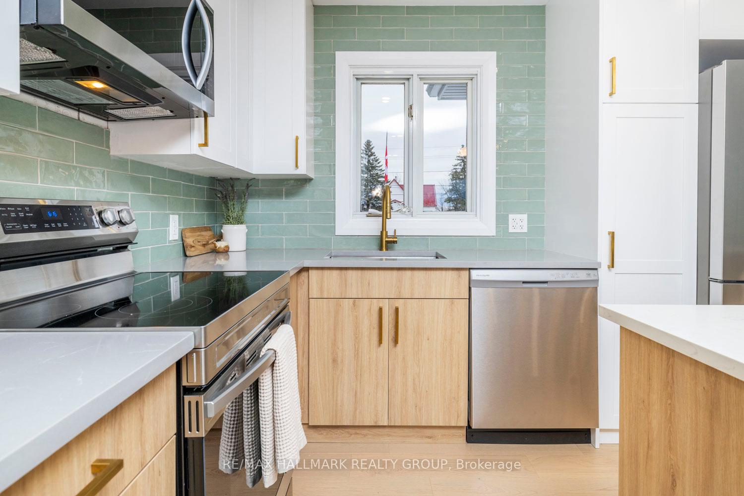 Photo 6 of 5020 Dunning Road, Ottawa, Sarsfield/Bearbrook — HOMEH