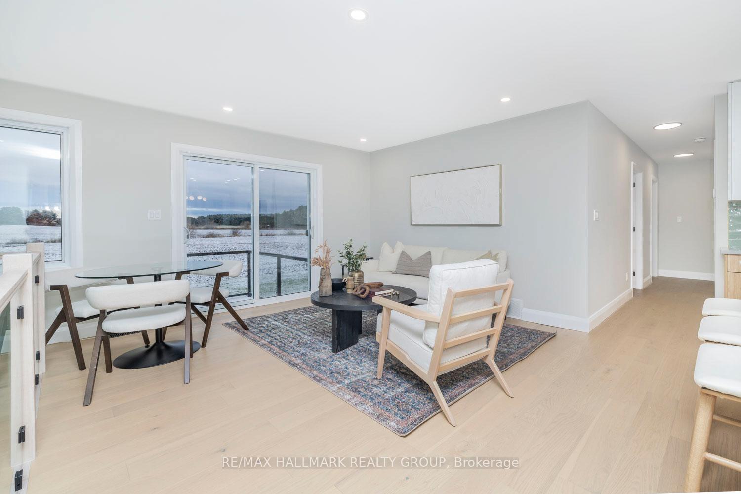 Photo 11 of 5020 Dunning Road, Ottawa, Sarsfield/Bearbrook — HOMEH
