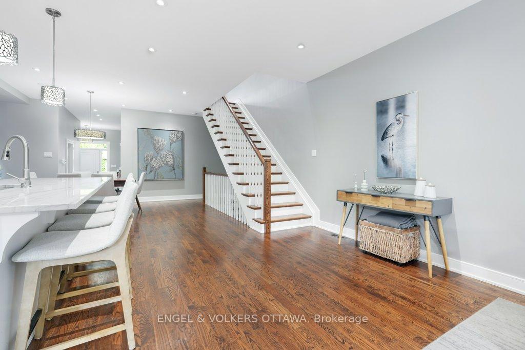 Photo 16 of 861 Alpine Avenue, Ottawa, Queensway Terrace North — HOMEH