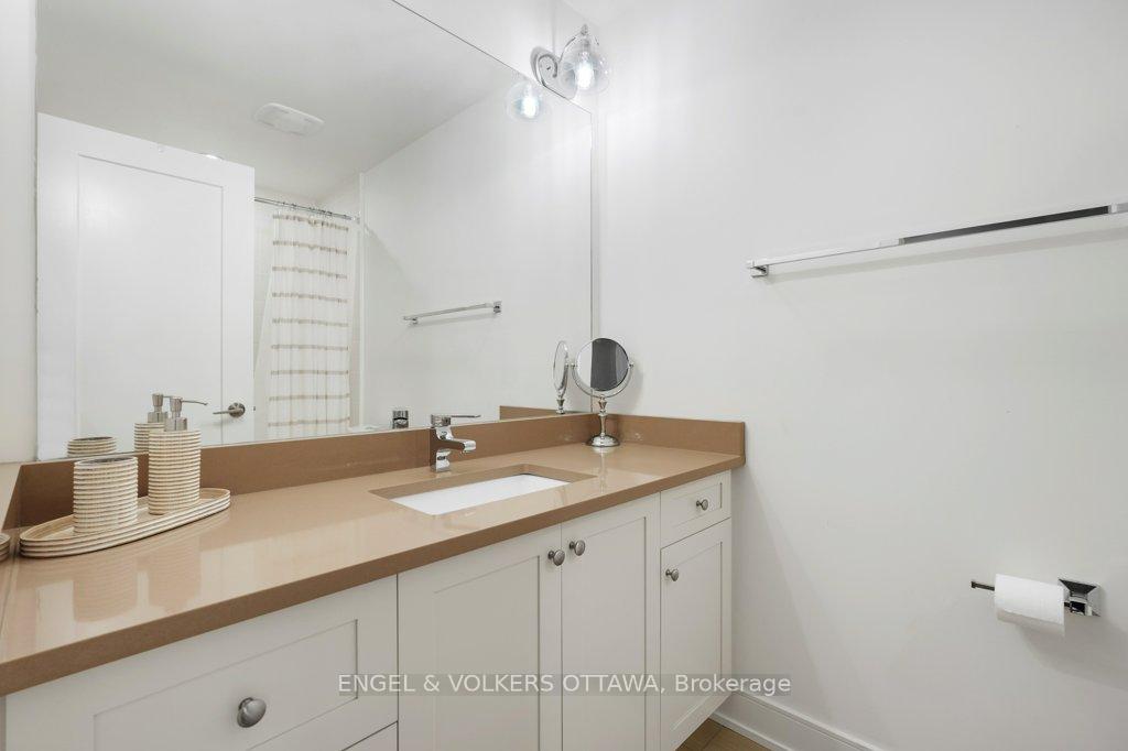 Photo 30 of 861 Alpine Avenue, Ottawa, Queensway Terrace North — HOMEH