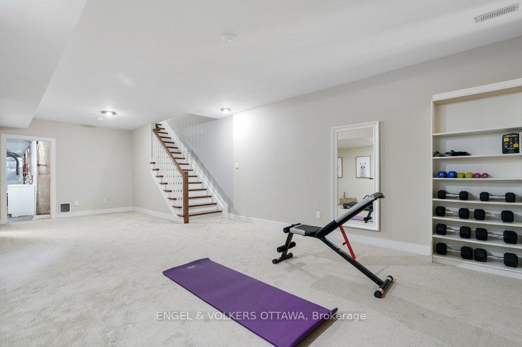 Photo 32 of 861 Alpine Avenue, Ottawa, Queensway Terrace North — HOMEH