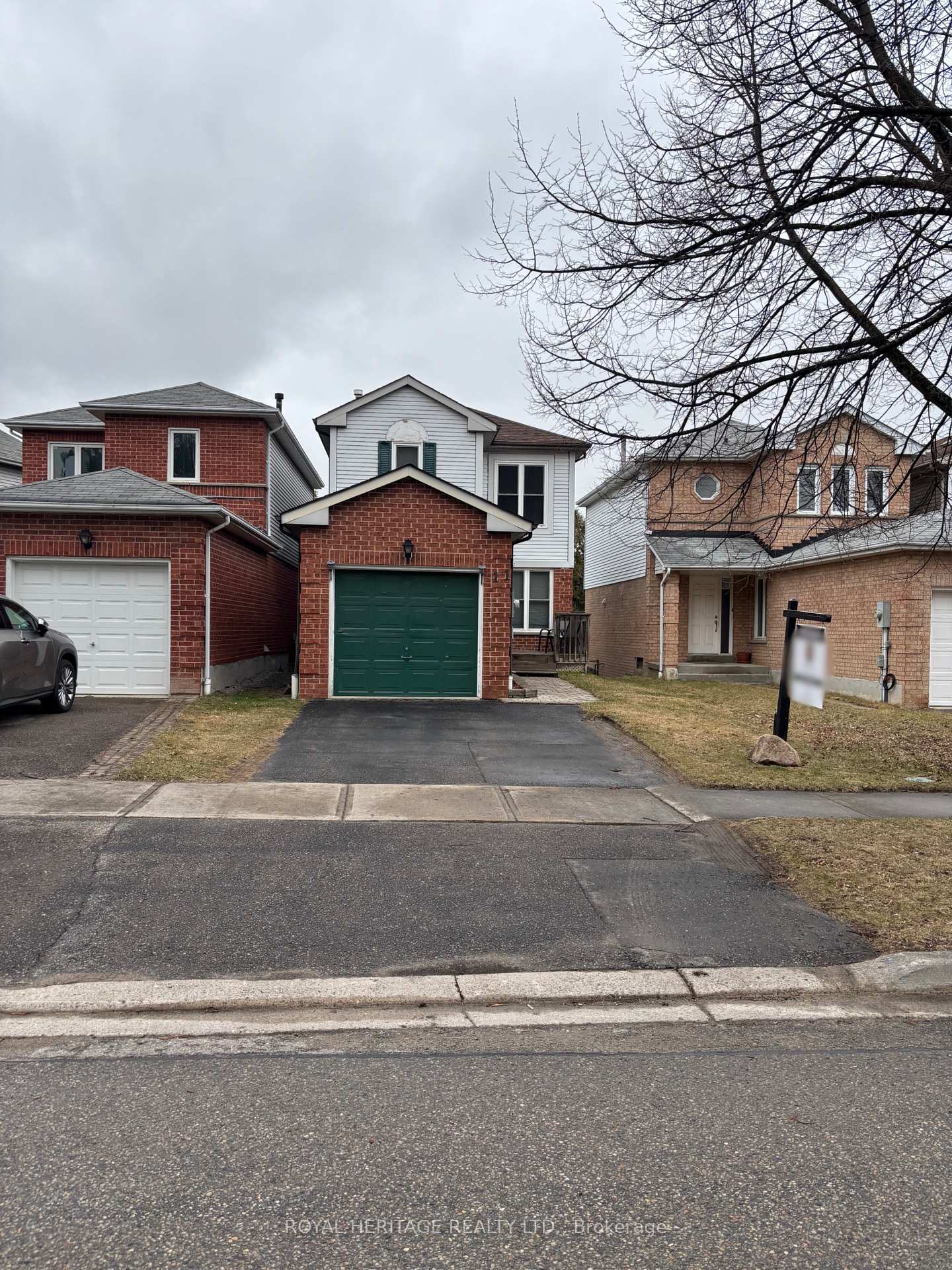 Photo 1 of 11 Teddington Crescent, Whitby, Pringle Creek — HOMEH
