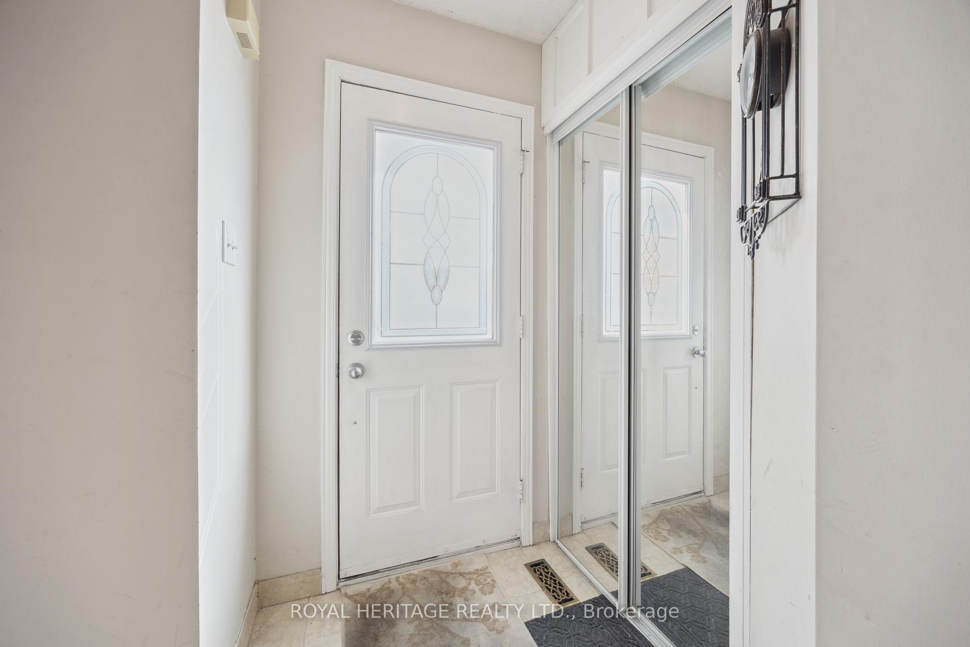 Photo 3 of 11 Teddington Crescent, Whitby, Pringle Creek — HOMEH