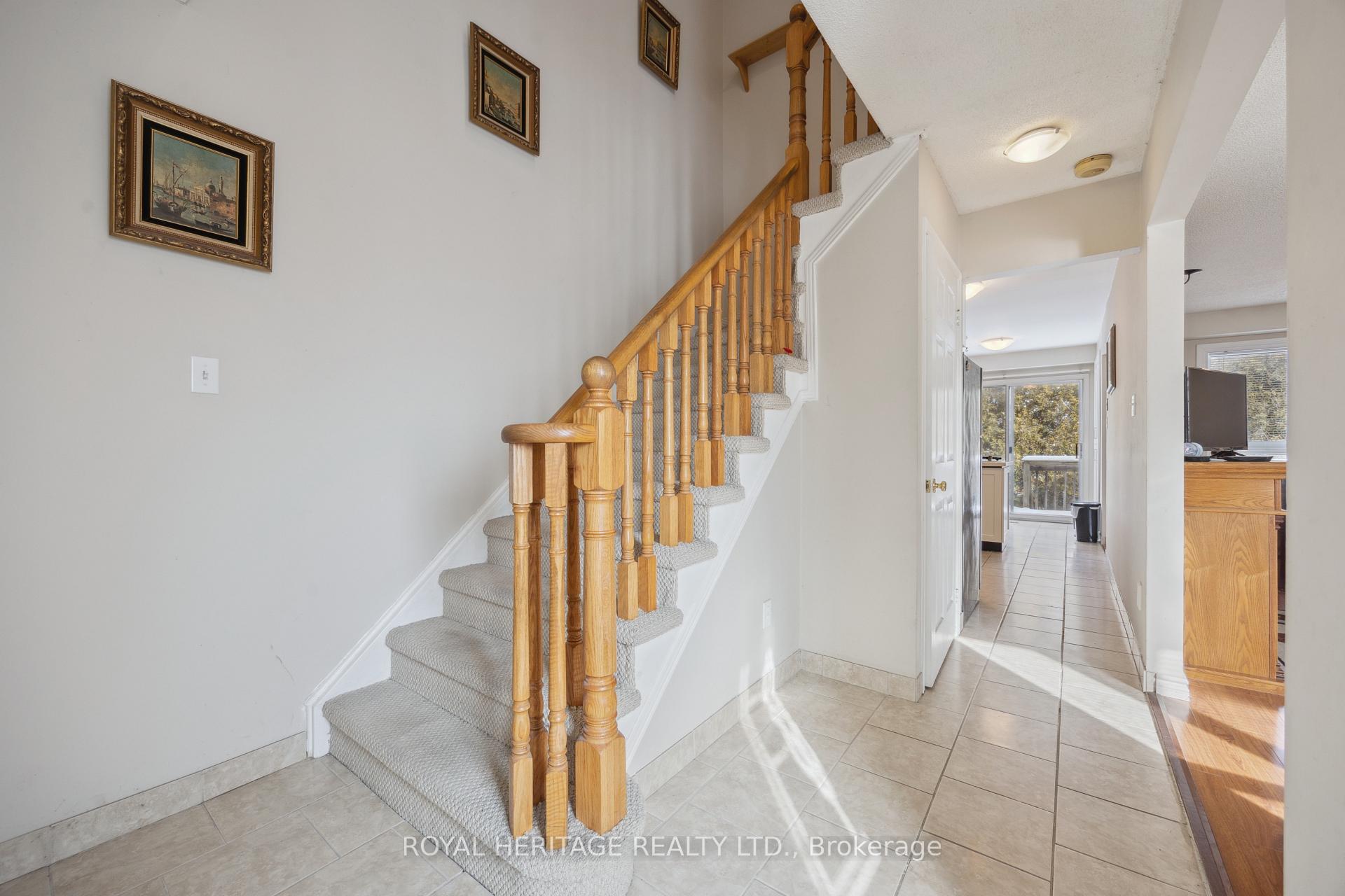 Photo 4 of 11 Teddington Crescent, Whitby, Pringle Creek — HOMEH