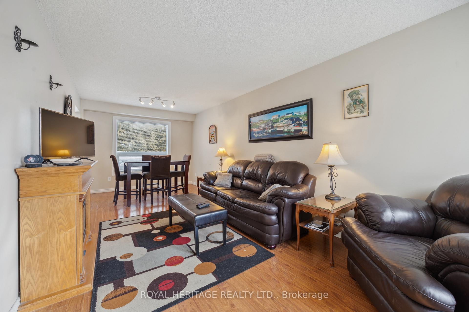 Photo 5 of 11 Teddington Crescent, Whitby, Pringle Creek — HOMEH