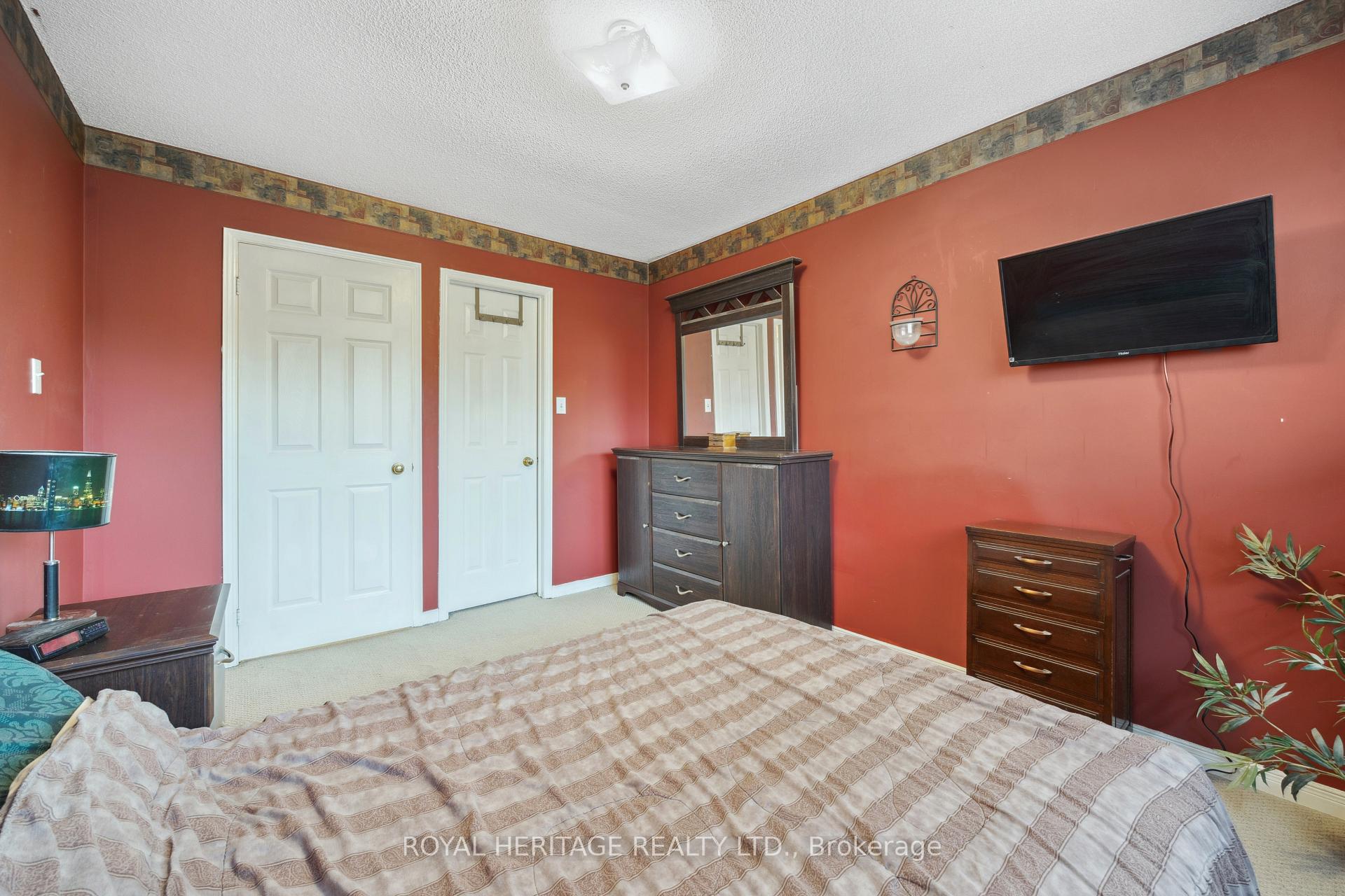 Photo 16 of 11 Teddington Crescent, Whitby, Pringle Creek — HOMEH