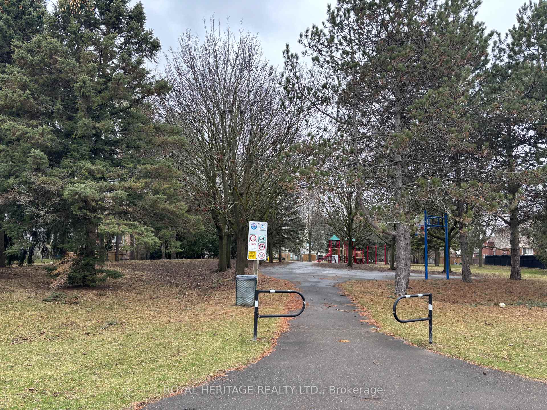 Photo 30 of 11 Teddington Crescent, Whitby, Pringle Creek — HOMEH