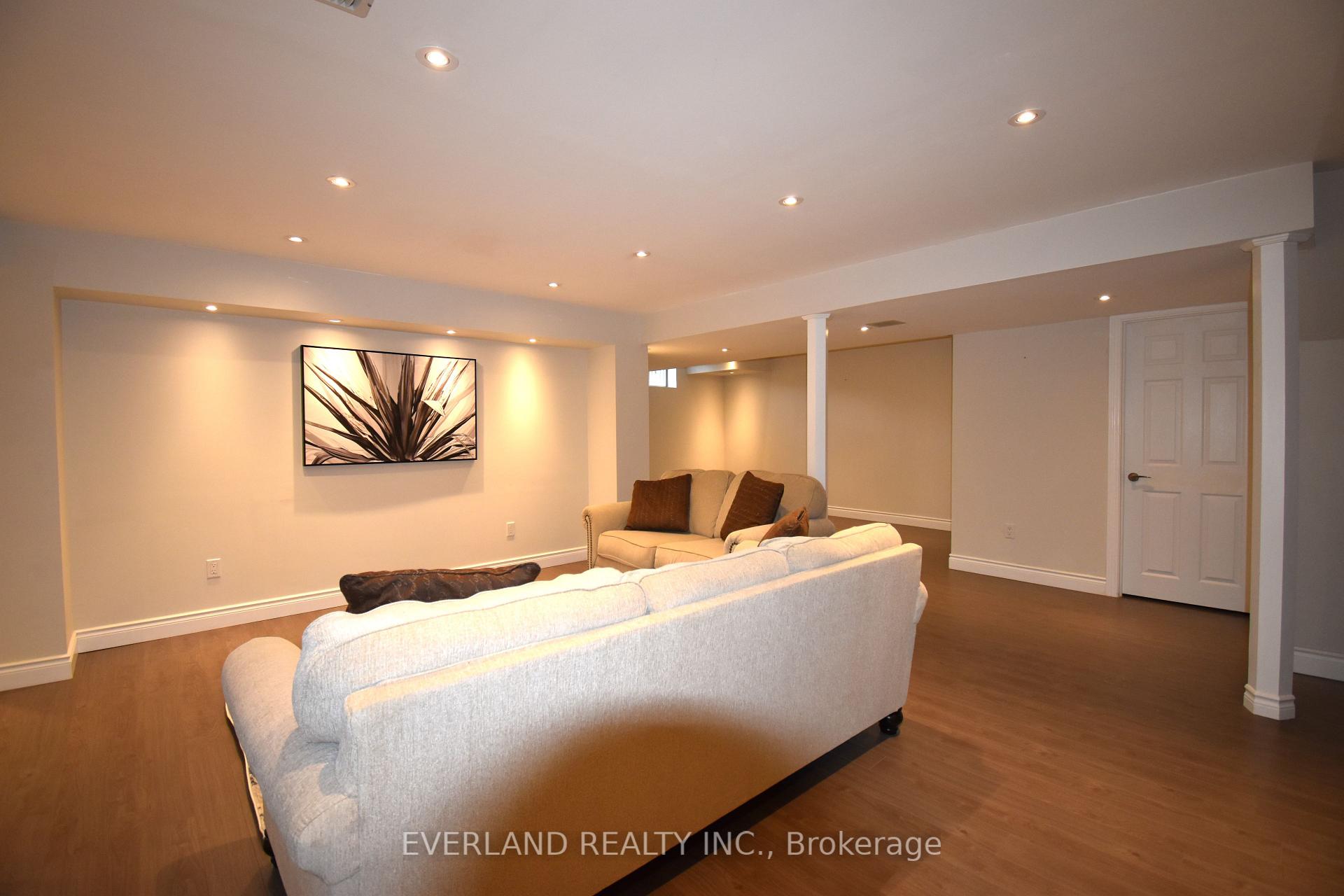 Photo 10 of 148 Rothbury Road, Richmond Hill, Westbrook — HOMEH