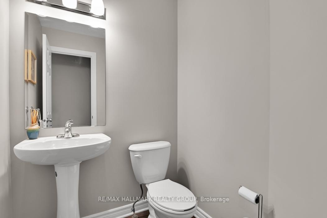 Photo 5 of 116 Waterfern Way, Ottawa, Avalon East — HOMEH