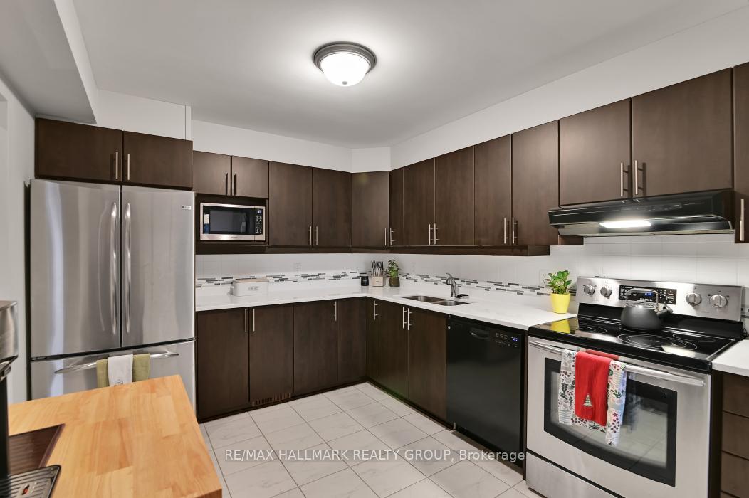 Photo 9 of 116 Waterfern Way, Ottawa, Avalon East — HOMEH