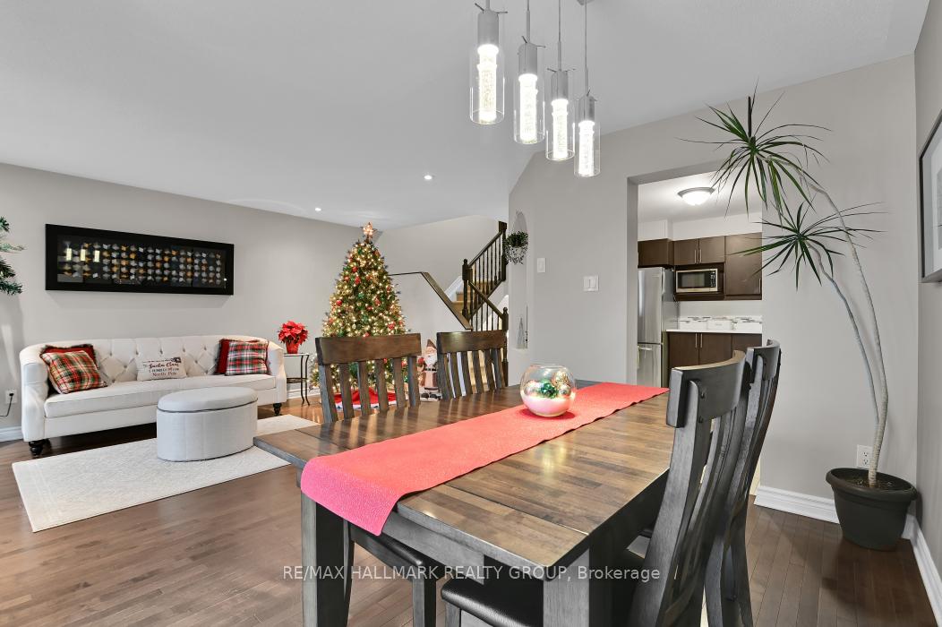 Photo 12 of 116 Waterfern Way, Ottawa, Avalon East — HOMEH