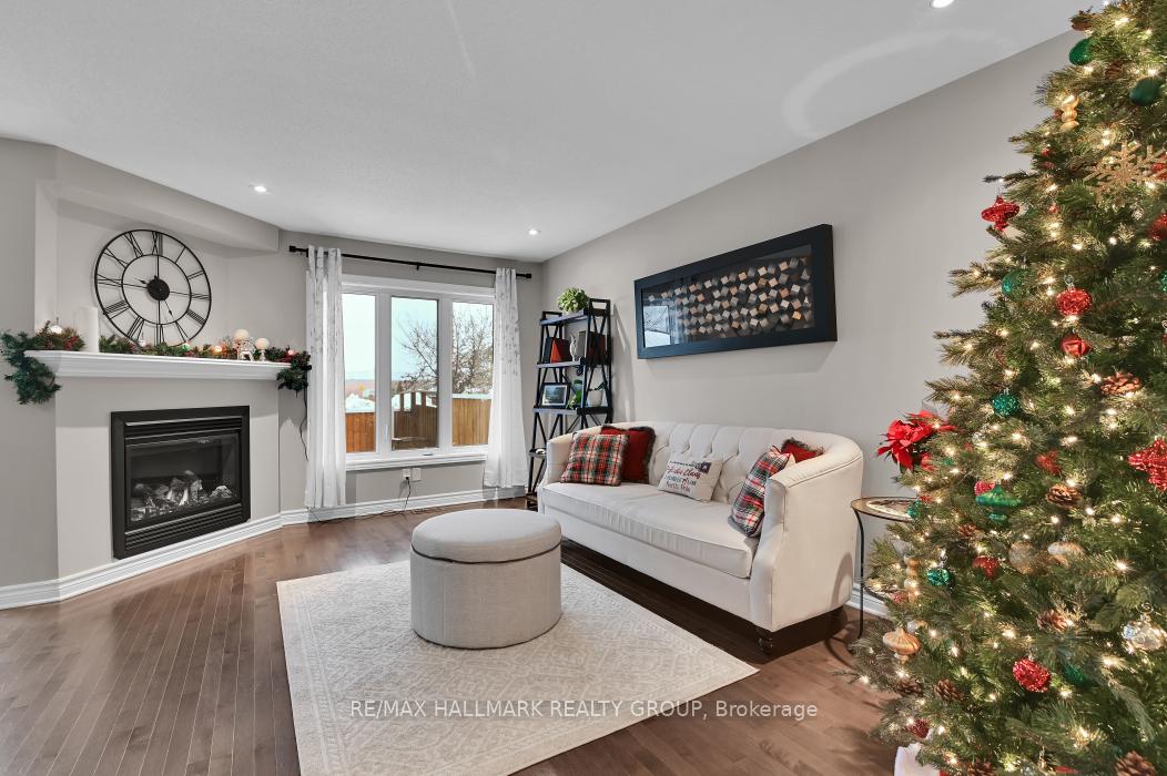 Photo 15 of 116 Waterfern Way, Ottawa, Avalon East — HOMEH