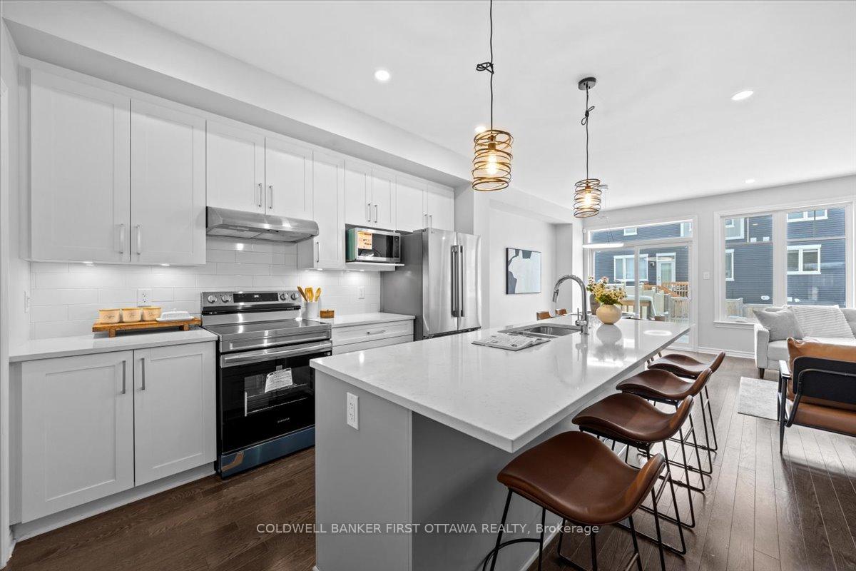 Photo 13 of 505 Sonmarg Crescent, Ottawa, Barrhaven - Half Moon Bay — HOMEH