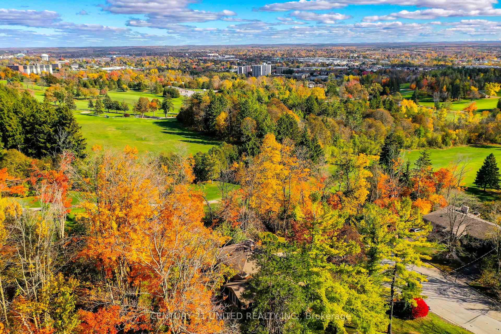 Photo 6 of 45 Crestwood Avenue, Peterborough, Monaghan Ward 2 — HOMEH
