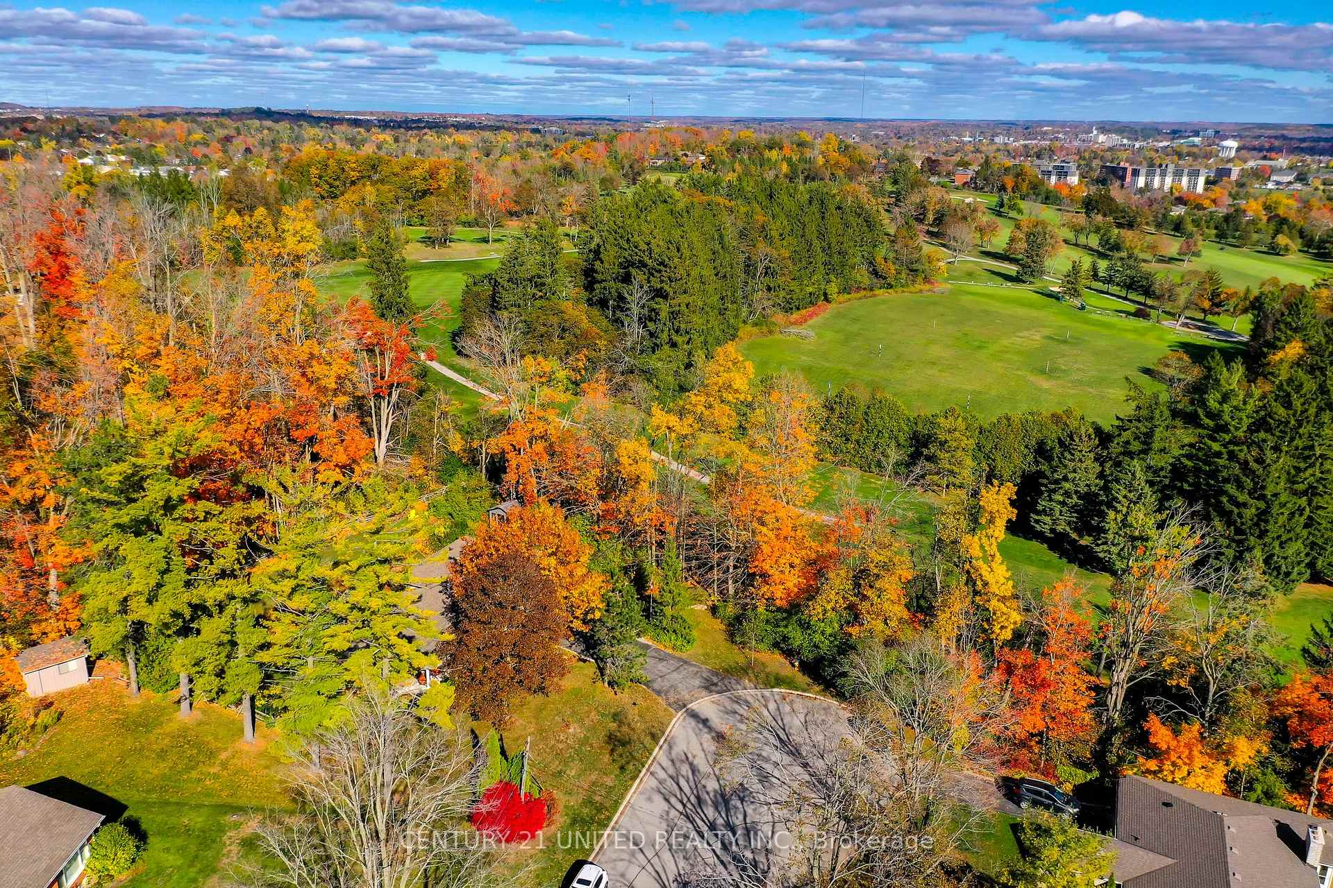 Photo 7 of 45 Crestwood Avenue, Peterborough, Monaghan Ward 2 — HOMEH