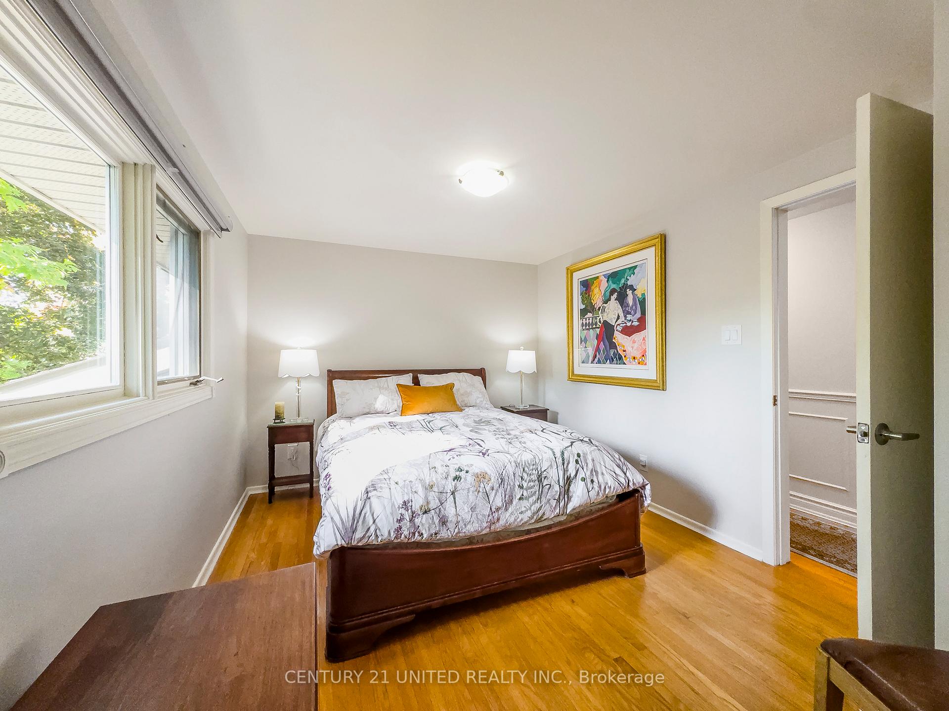 Photo 24 of 45 Crestwood Avenue, Peterborough, Monaghan Ward 2 — HOMEH