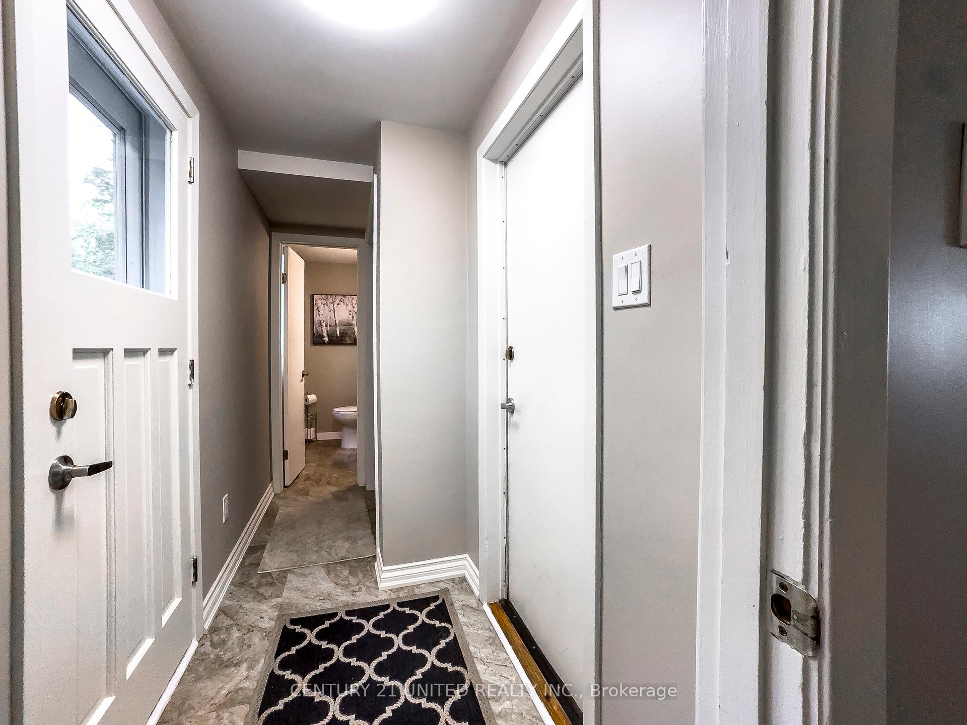 Photo 31 of 45 Crestwood Avenue, Peterborough, Monaghan Ward 2 — HOMEH