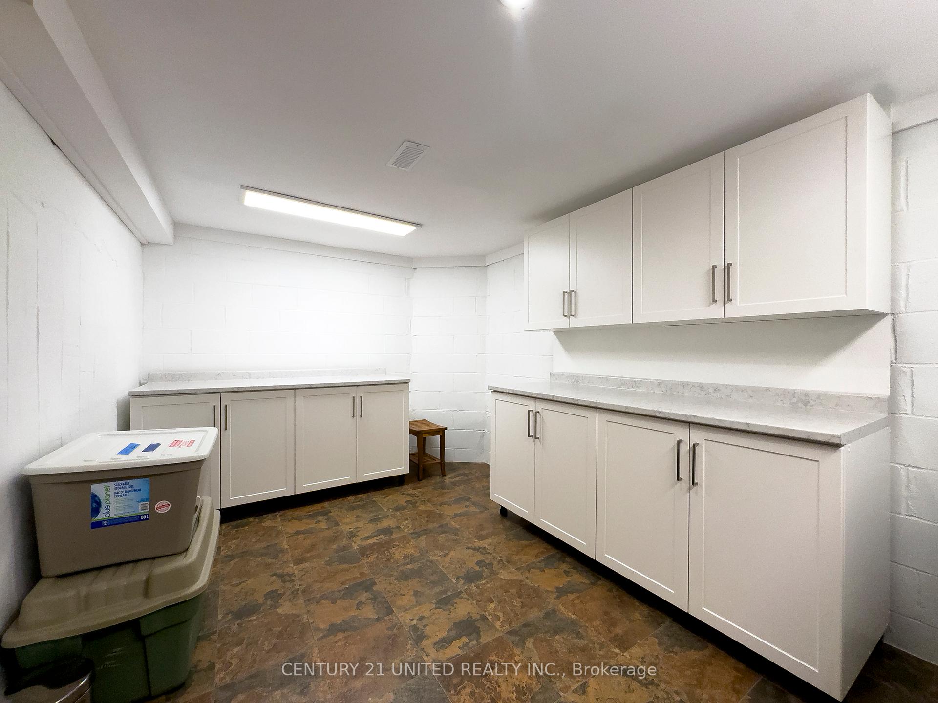 Photo 37 of 45 Crestwood Avenue, Peterborough, Monaghan Ward 2 — HOMEH