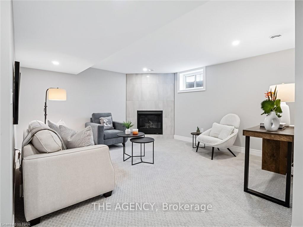 Photo 17 of 27 Austin Drive, Welland, West Welland — HOMEH