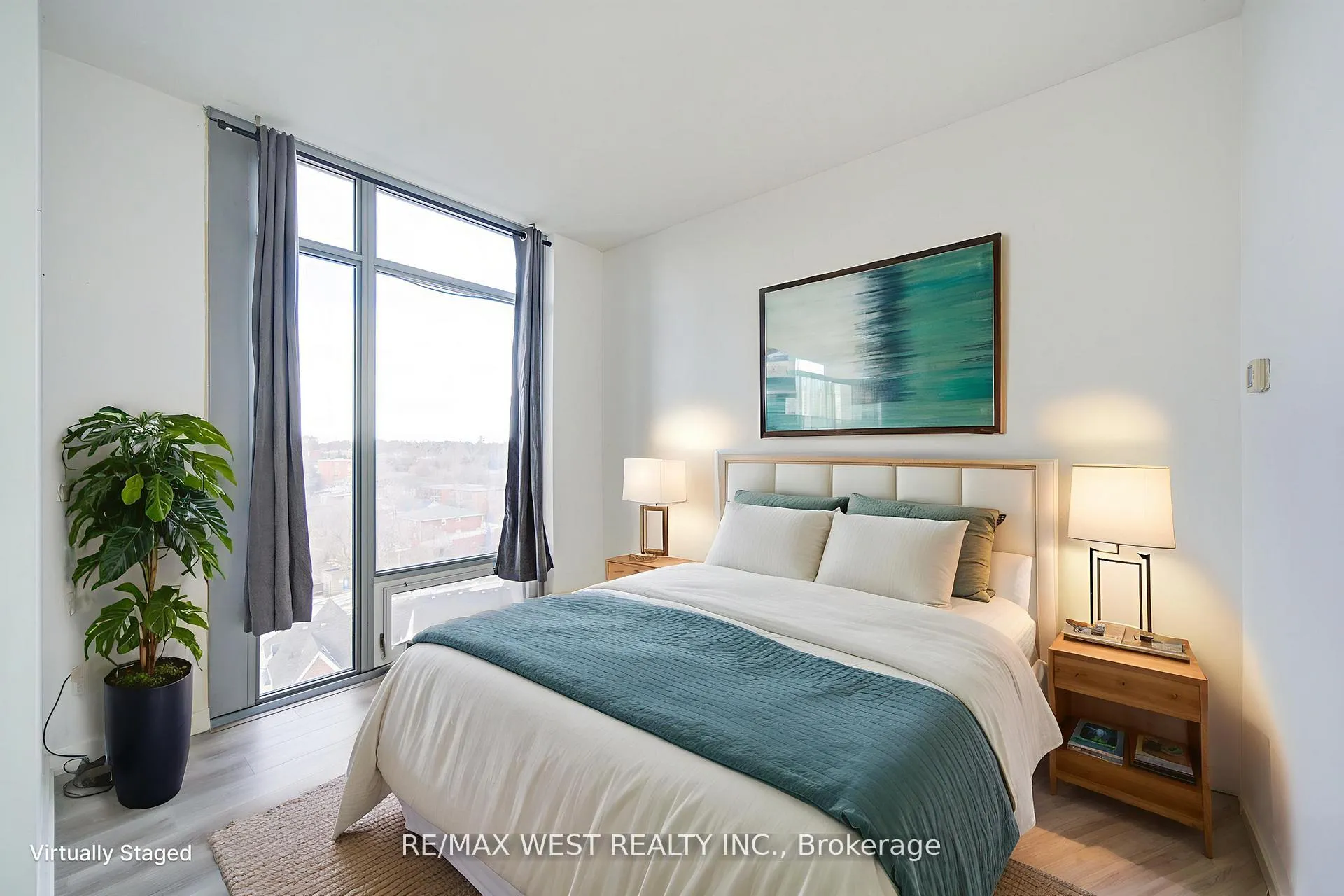 Photo 12 of Unit 813, 103 The Queensway, Toronto, High Park-Swansea — HOMEH