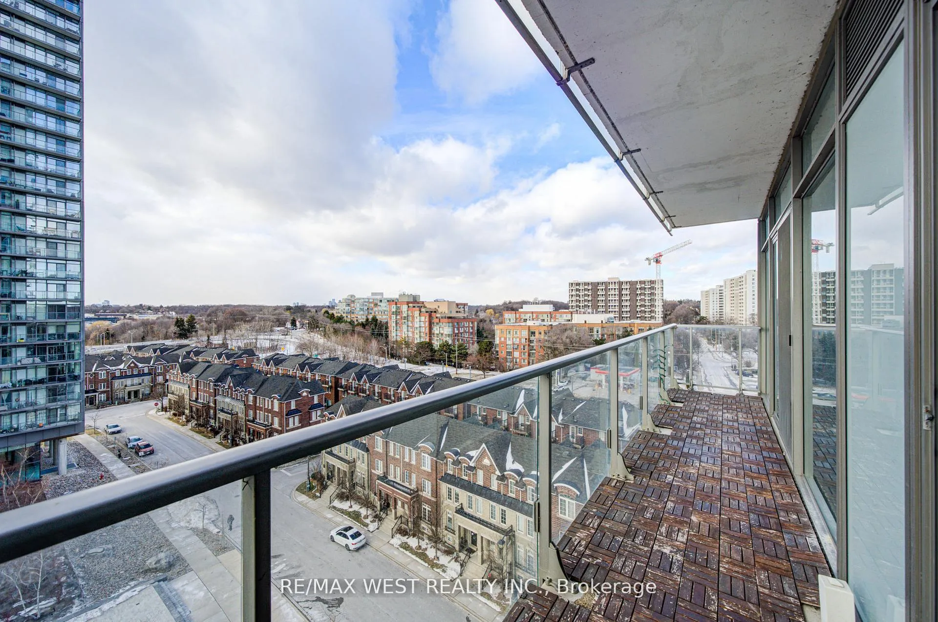 Photo 18 of Unit 813, 103 The Queensway, Toronto, High Park-Swansea — HOMEH