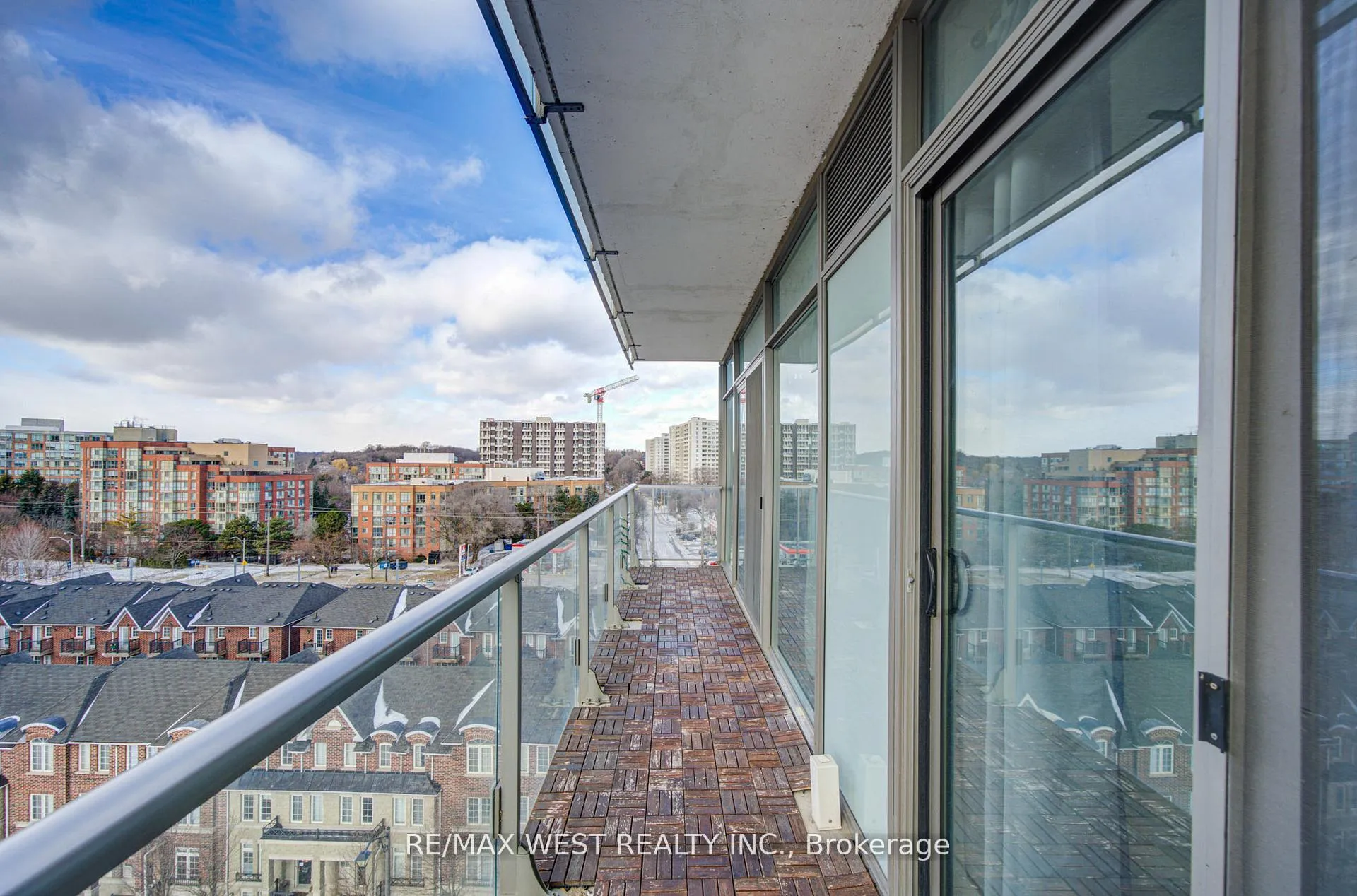 Photo 19 of Unit 813, 103 The Queensway, Toronto, High Park-Swansea — HOMEH