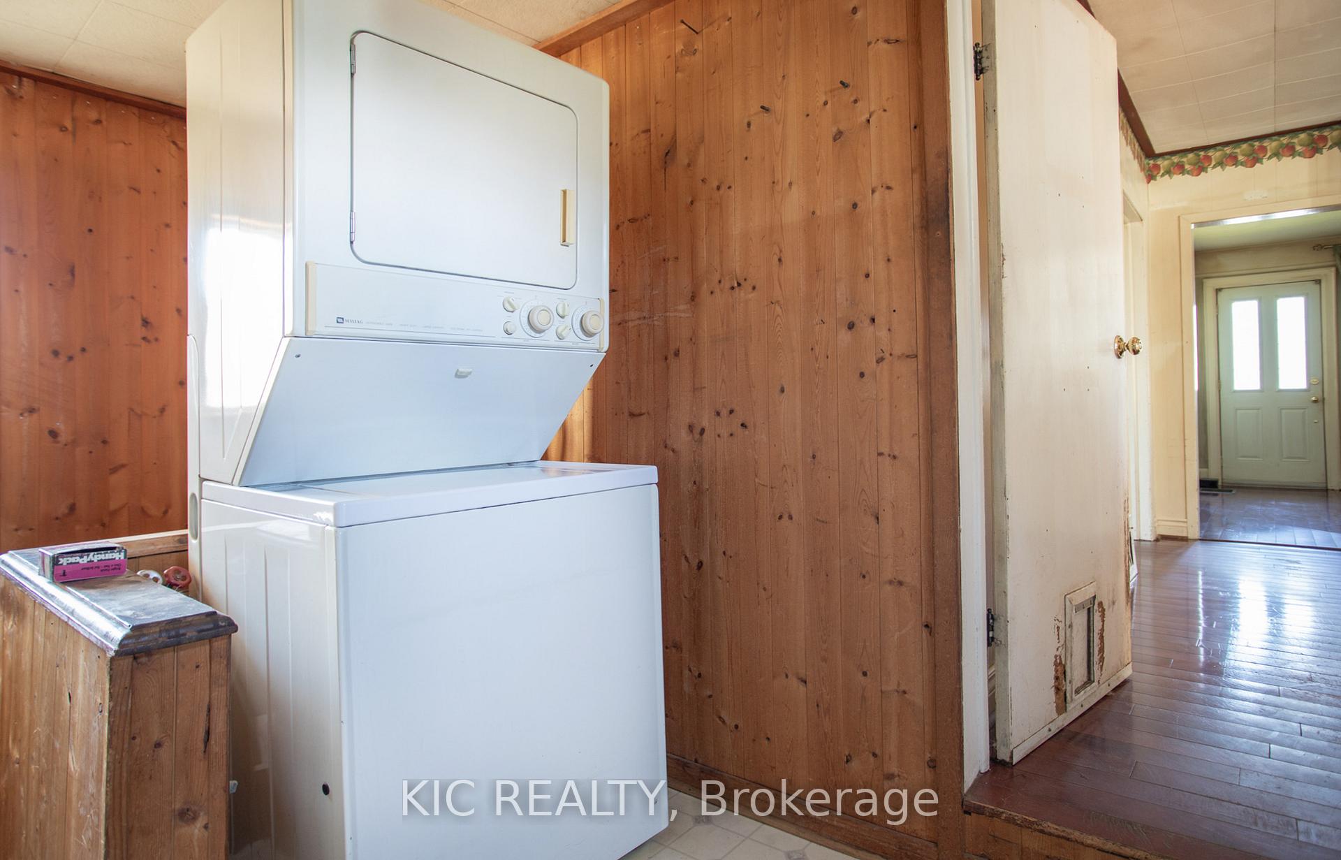 Photo 8 of 539 Wilson Road N, Oshawa, O'Neill — HOMEH