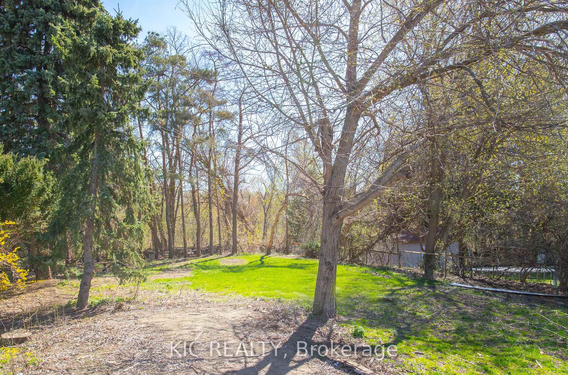 Photo 20 of 539 Wilson Road N, Oshawa, O'Neill — HOMEH