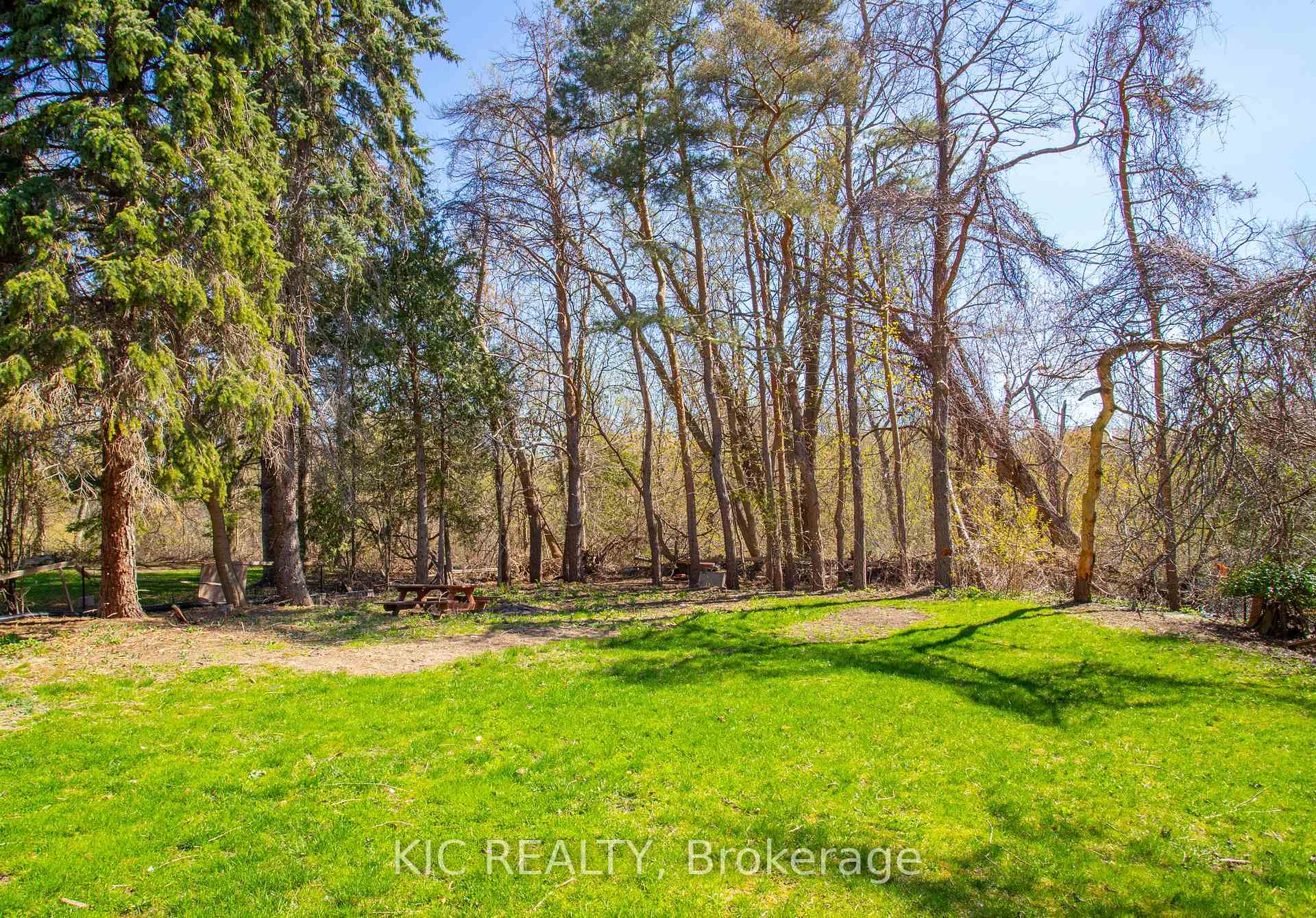 Photo 21 of 539 Wilson Road N, Oshawa, O'Neill — HOMEH