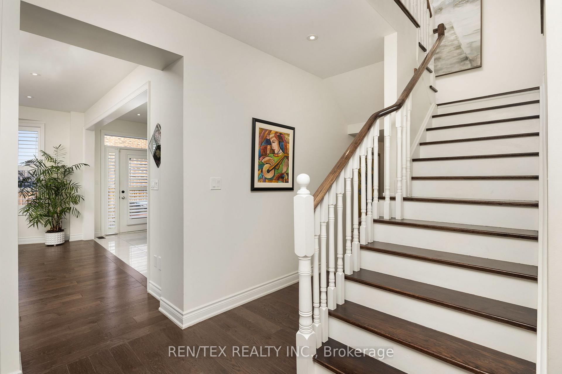 Photo 16 of 68 Beaconsfield Drive, Vaughan, Kleinburg — HOMEH