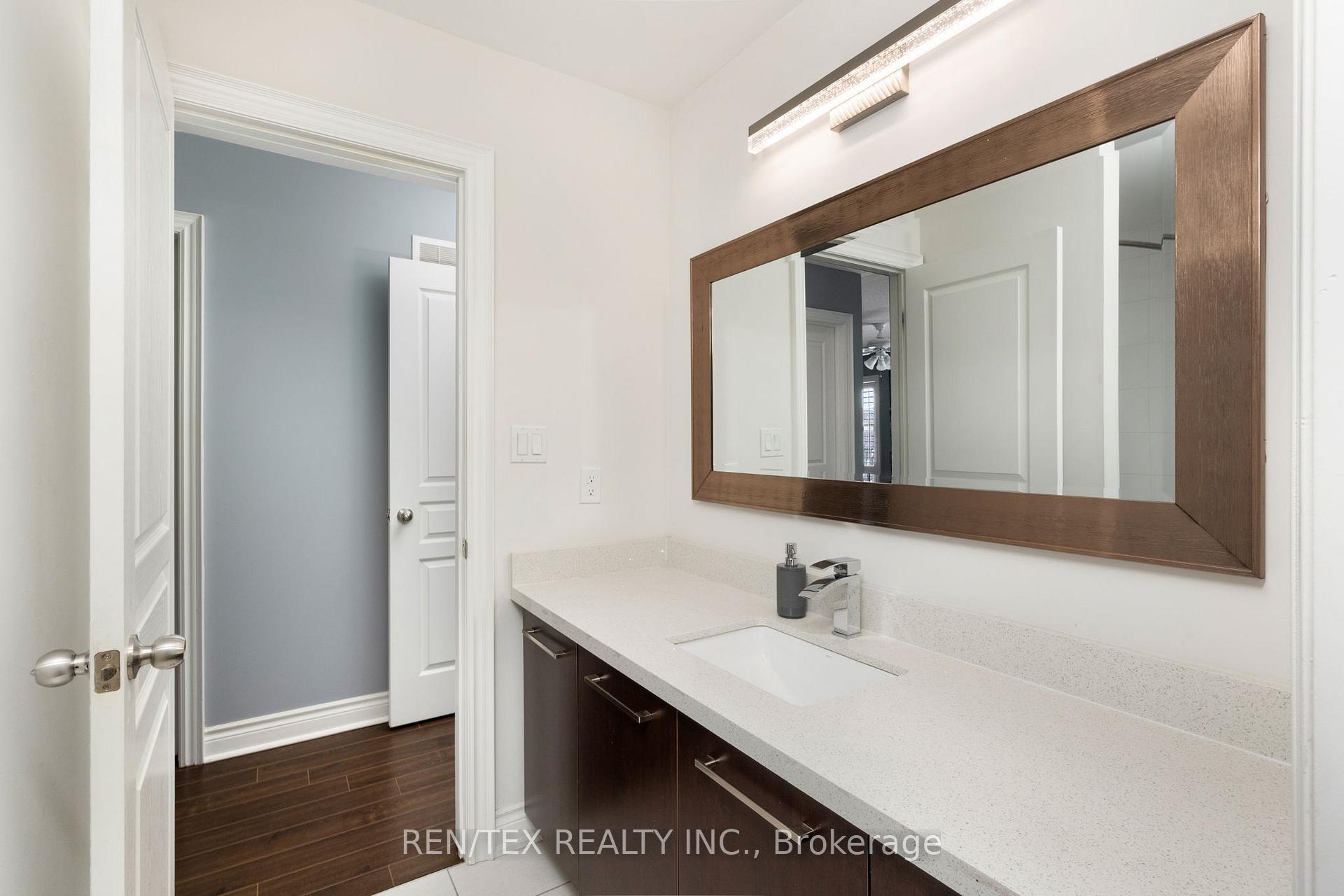 Photo 21 of 68 Beaconsfield Drive, Vaughan, Kleinburg — HOMEH