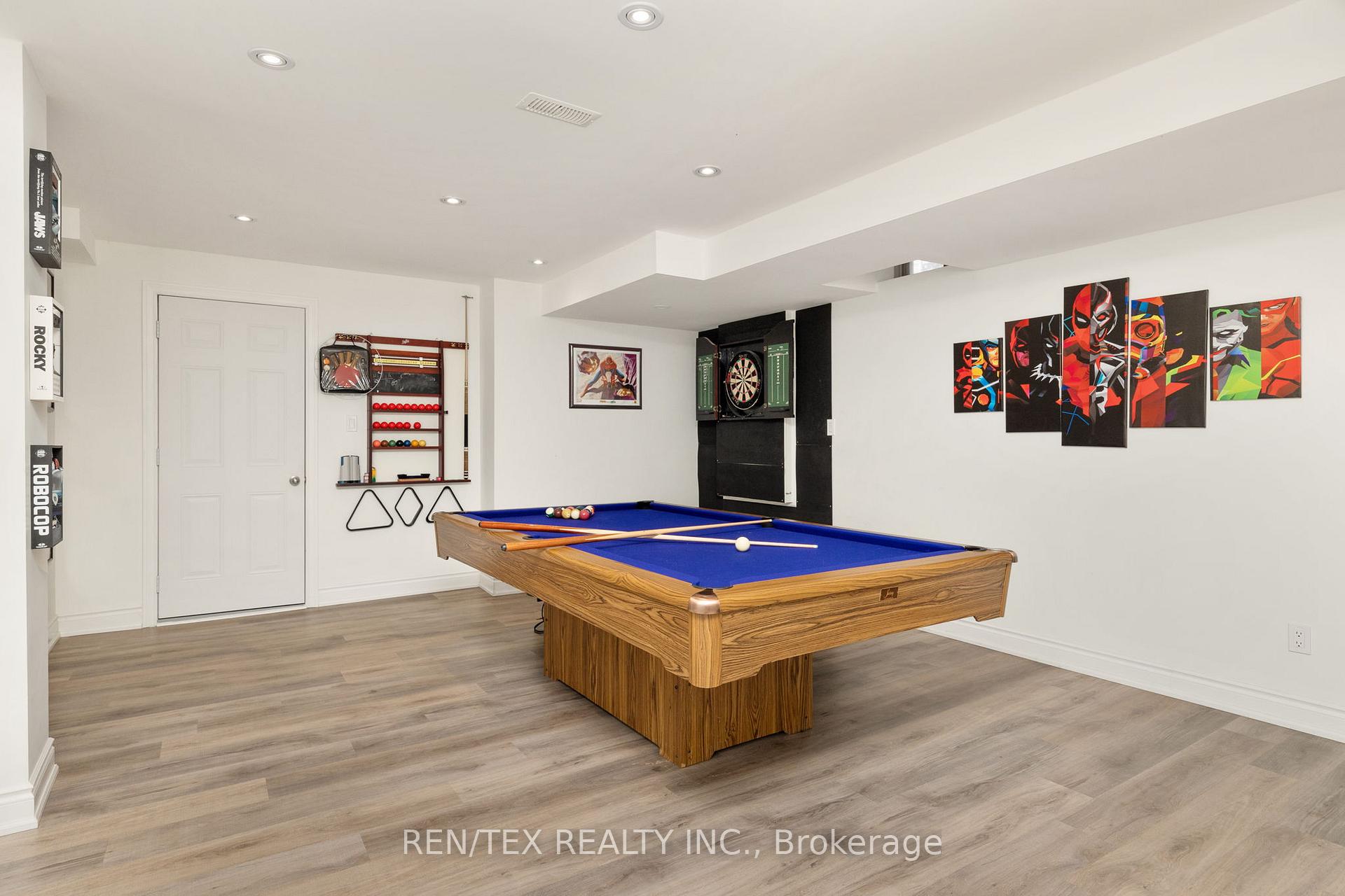 Photo 34 of 68 Beaconsfield Drive, Vaughan, Kleinburg — HOMEH