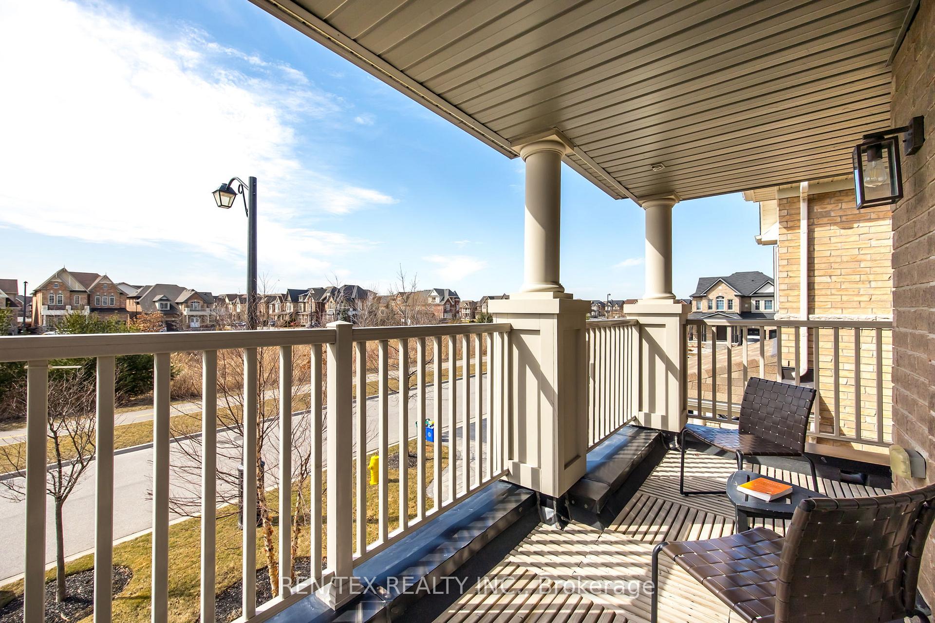 Photo 41 of 68 Beaconsfield Drive, Vaughan, Kleinburg — HOMEH