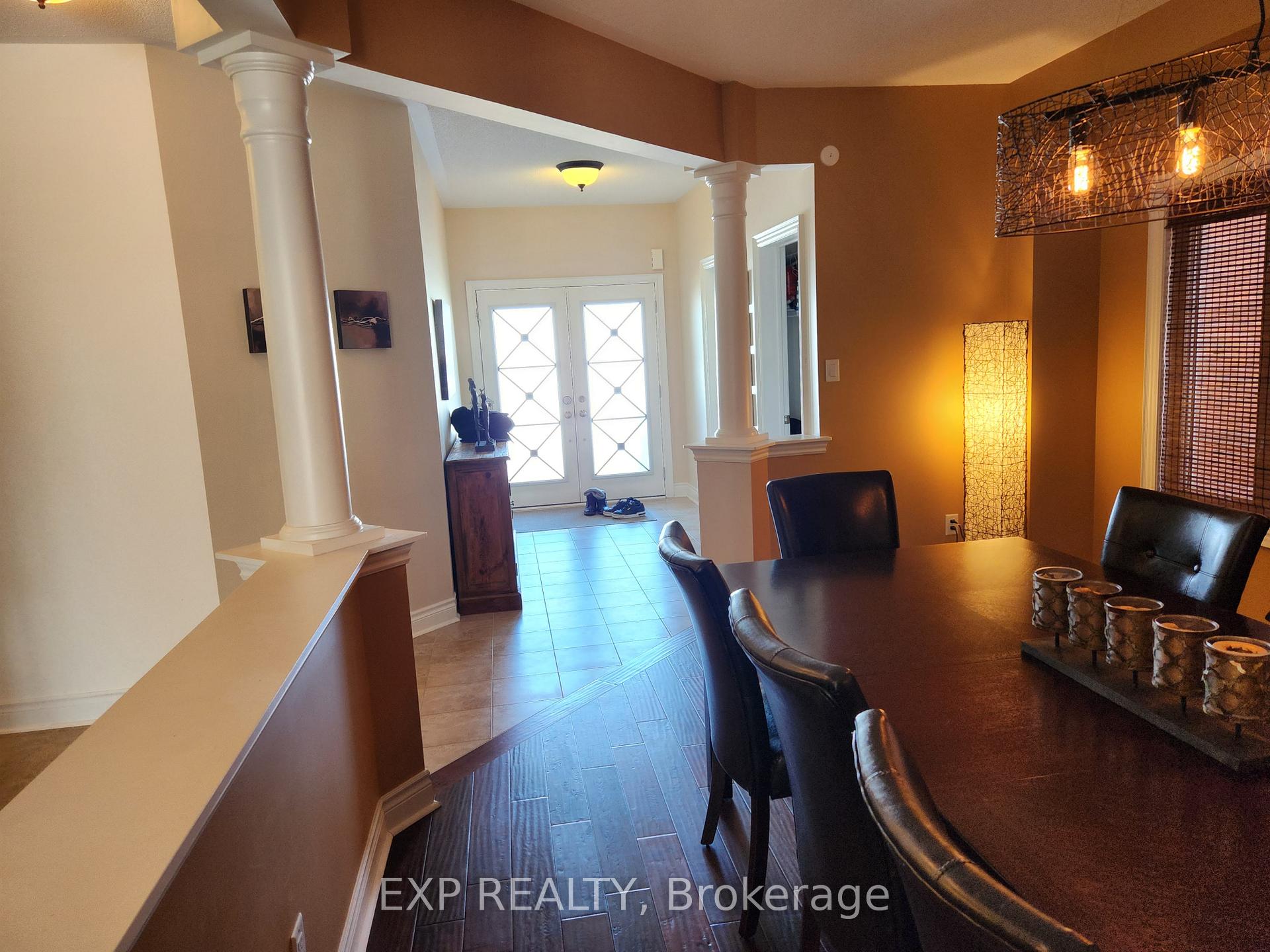 Photo 10 of 2045 Queensbury Drive, Oshawa, Taunton — HOMEH