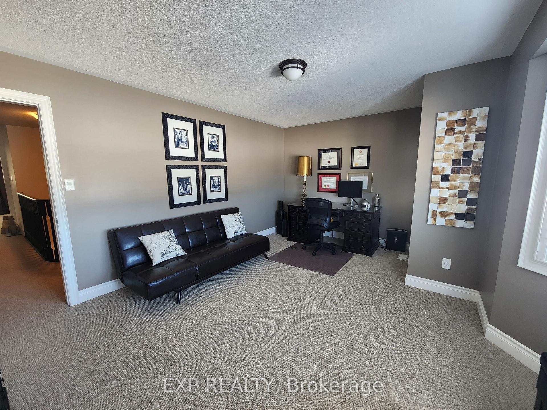 Photo 15 of 2045 Queensbury Drive, Oshawa, Taunton — HOMEH