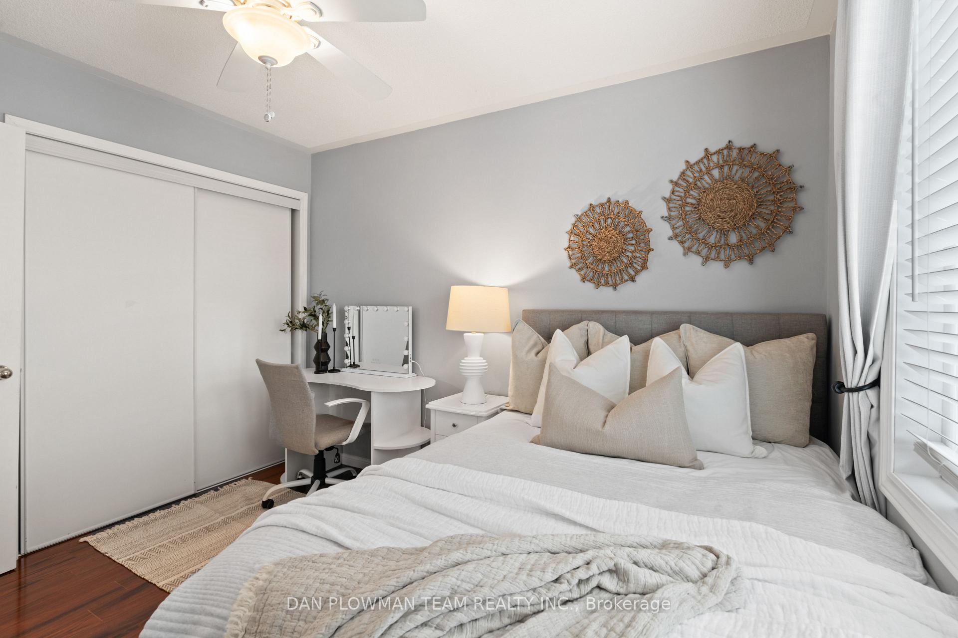 Photo 27 of 98 Longueuil Place, Whitby, Pringle Creek — HOMEH