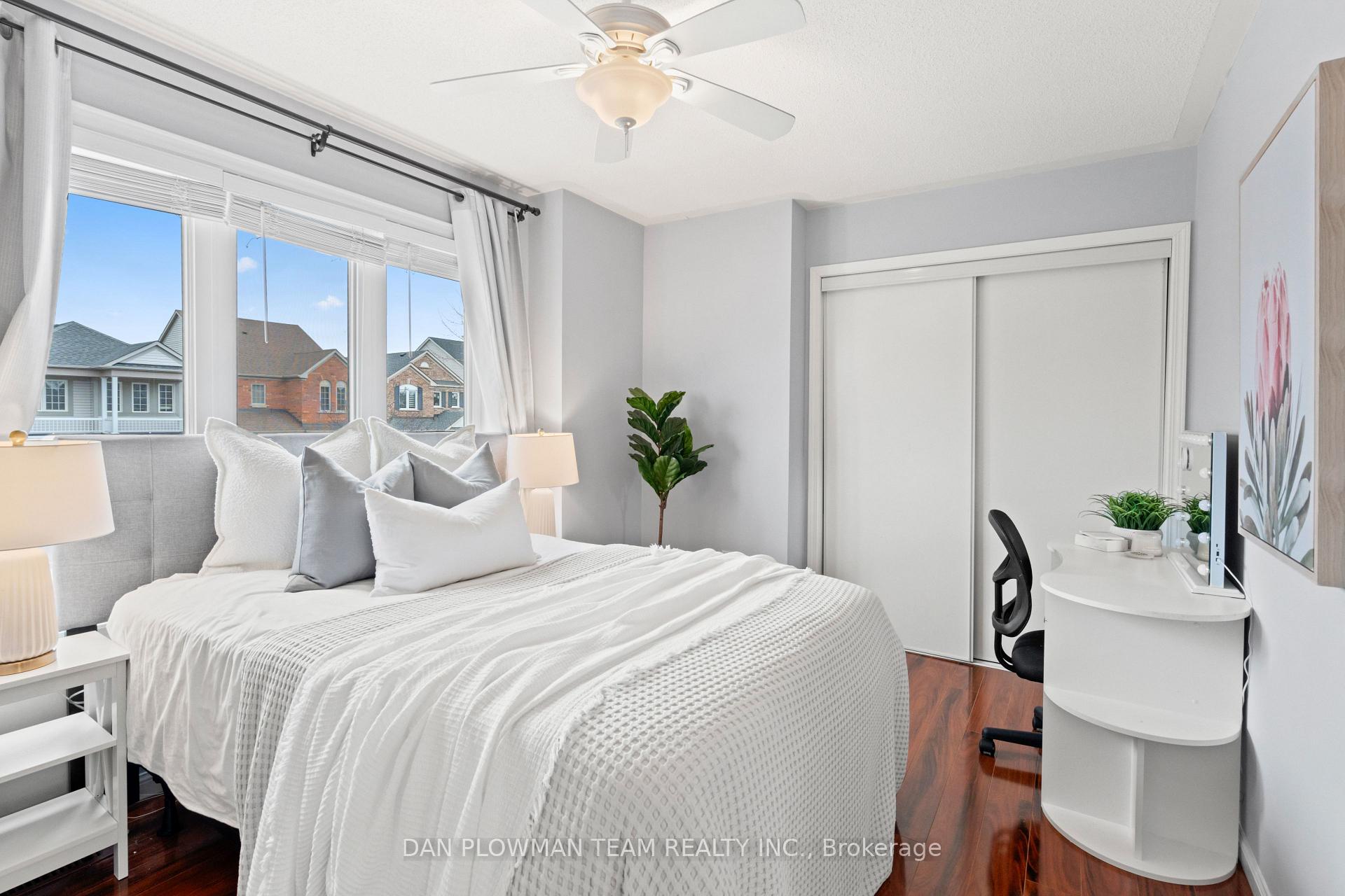 Photo 29 of 98 Longueuil Place, Whitby, Pringle Creek — HOMEH