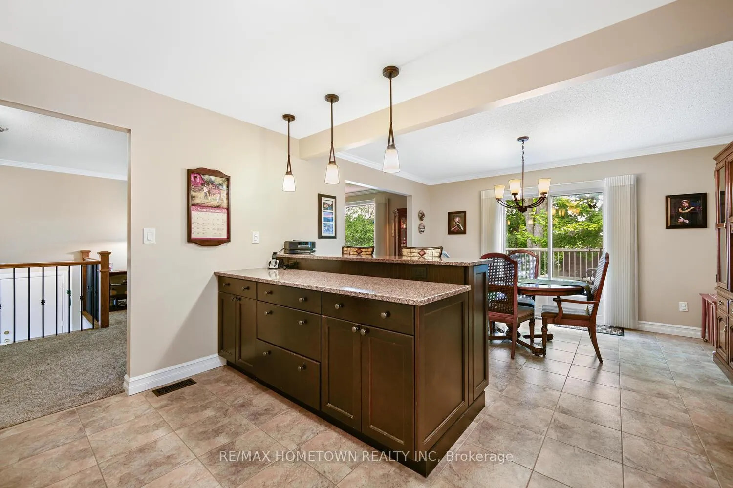 Photo 15 of 80 Cambridge Crescent, Brockville — HOMEH