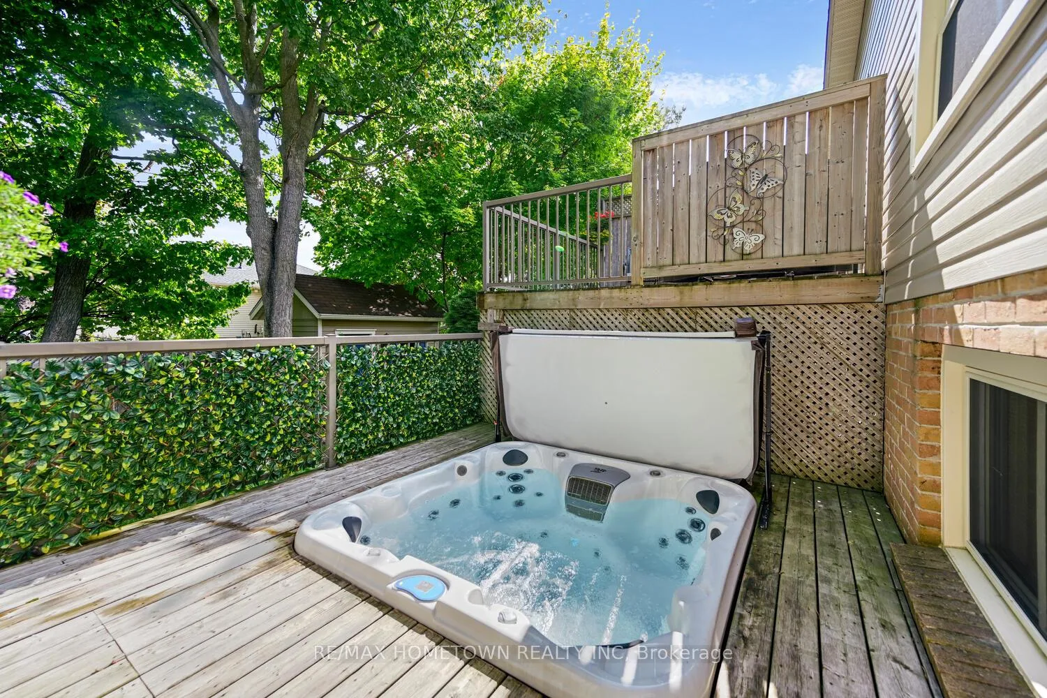Photo 44 of 80 Cambridge Crescent, Brockville — HOMEH