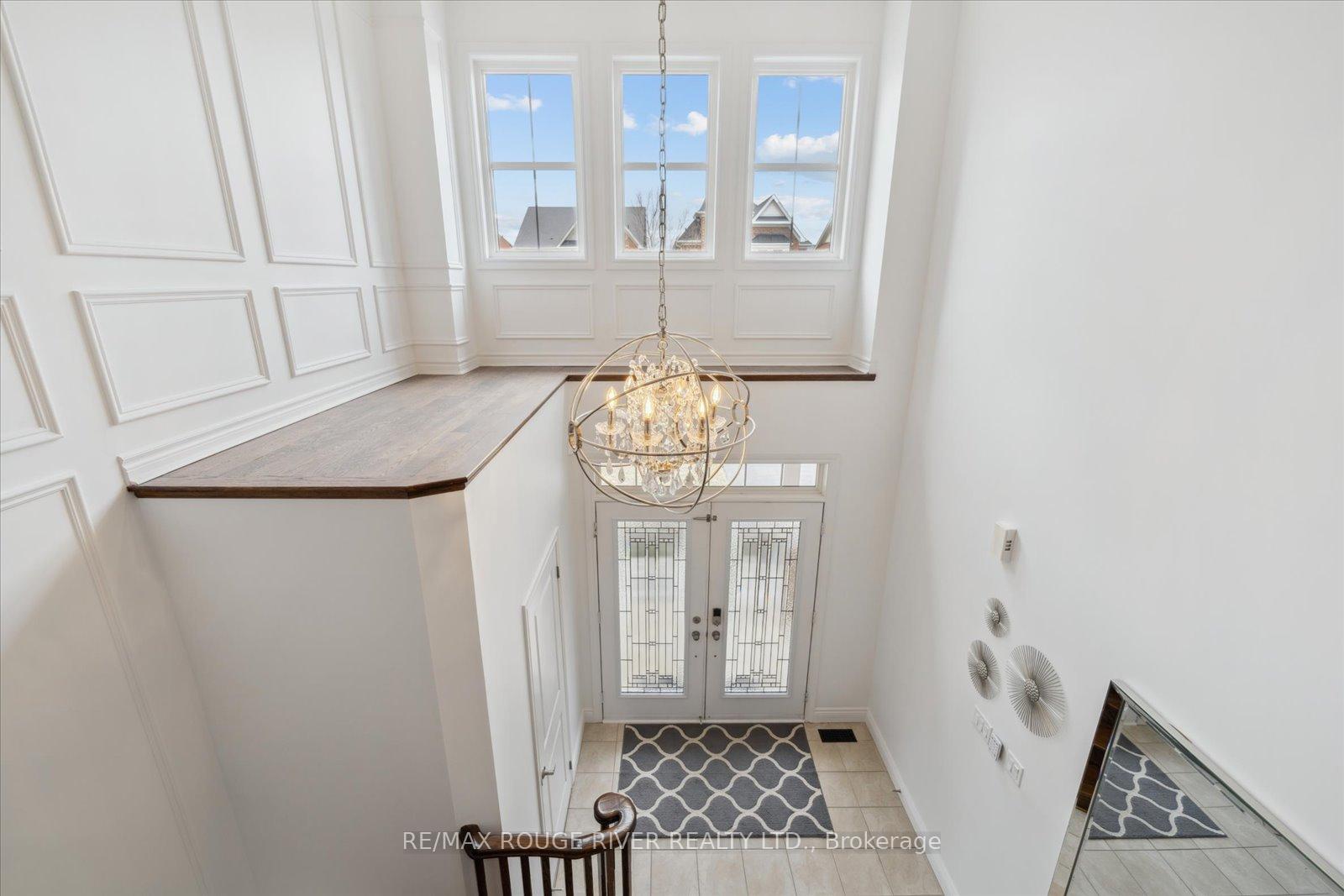 Photo 22 of 47 Nightingale Crescent, Whitby, Brooklin — HOMEH