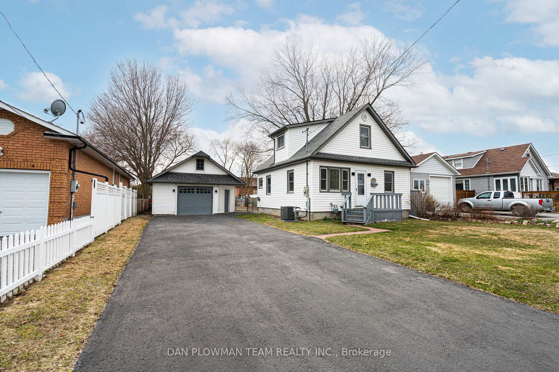 Photo 1 of 1116 Hortop Street, Oshawa, Centennial — HOMEH