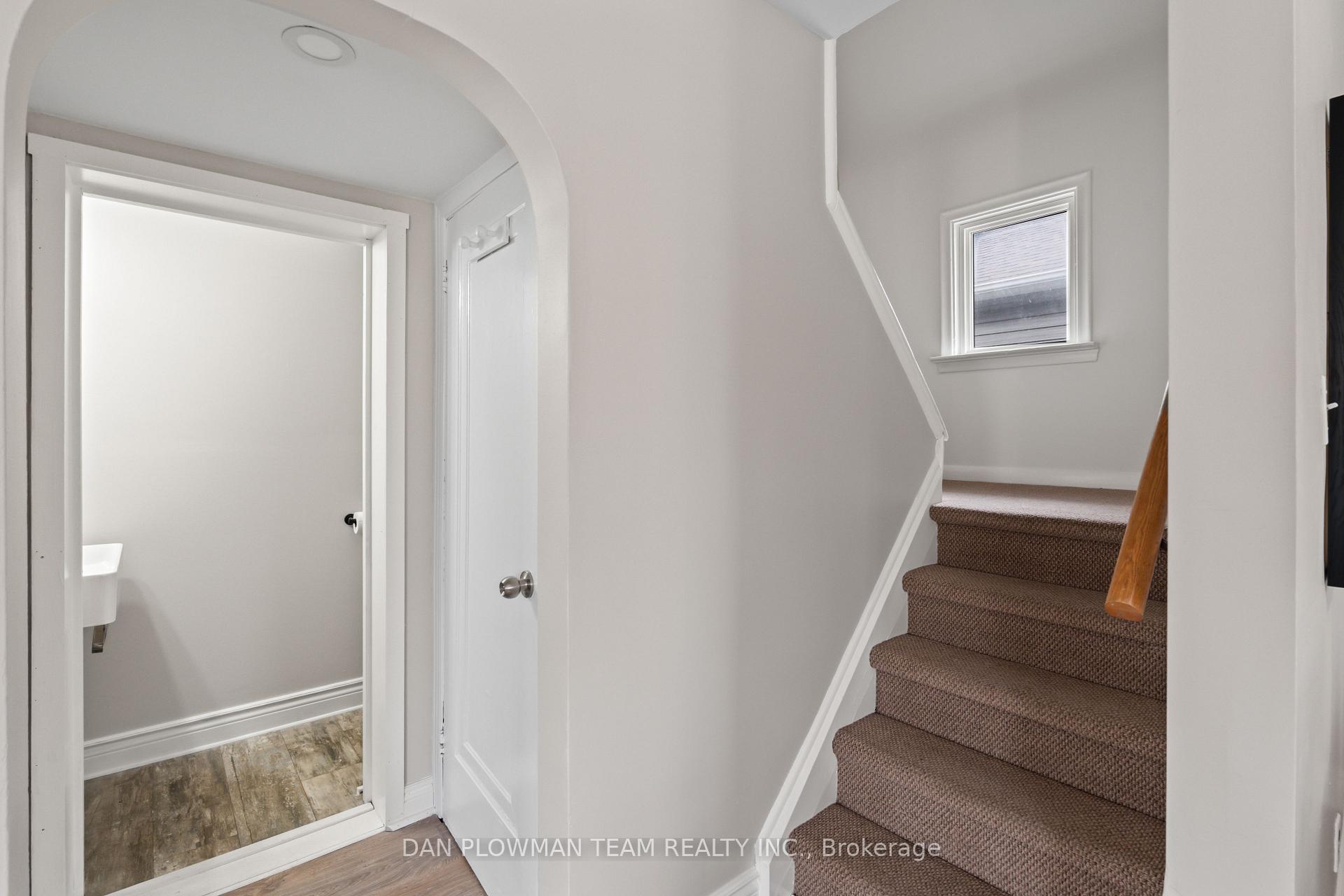 Photo 19 of 1116 Hortop Street, Oshawa, Centennial — HOMEH